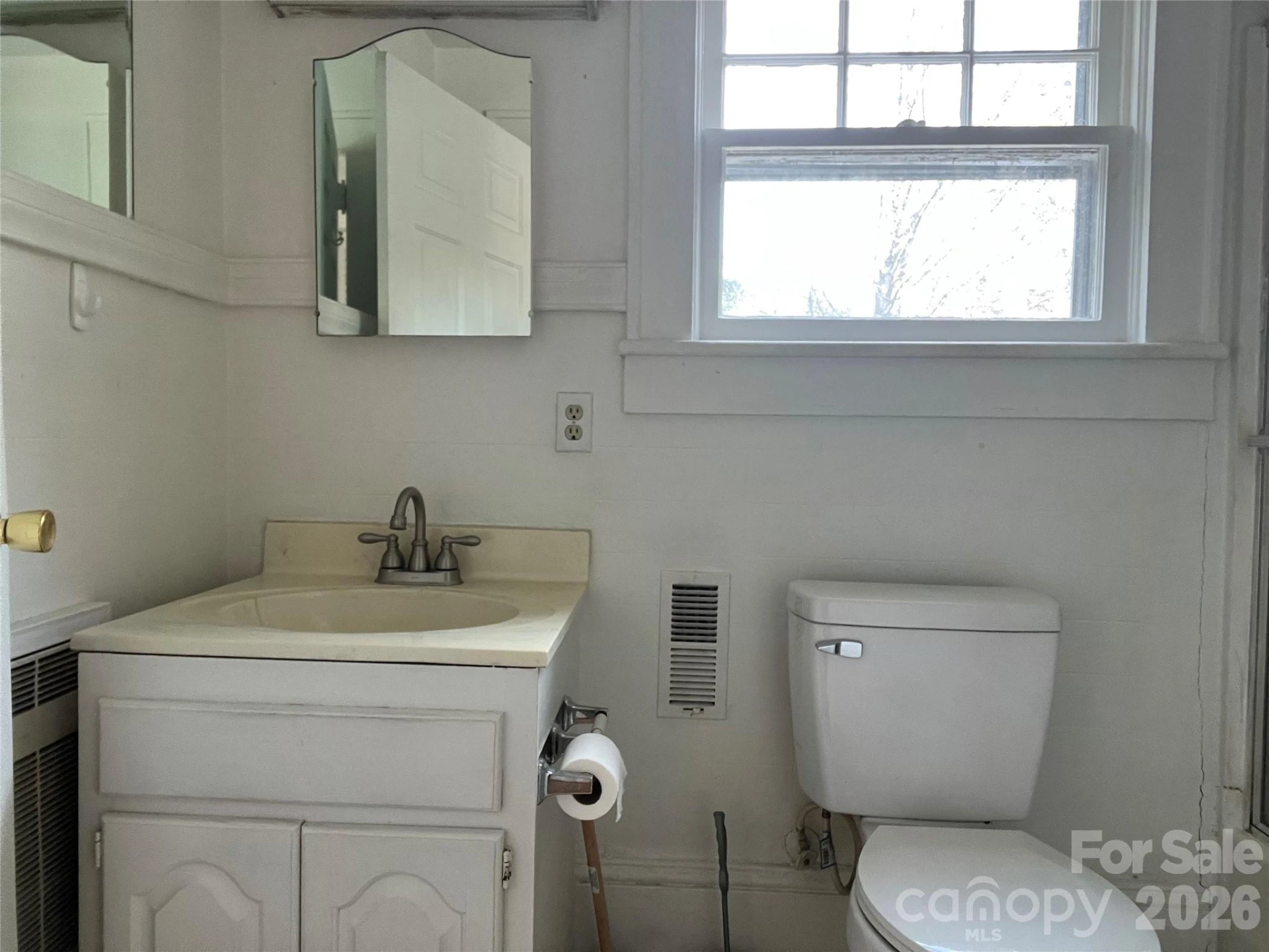 144 Broadway Street - Photo 9