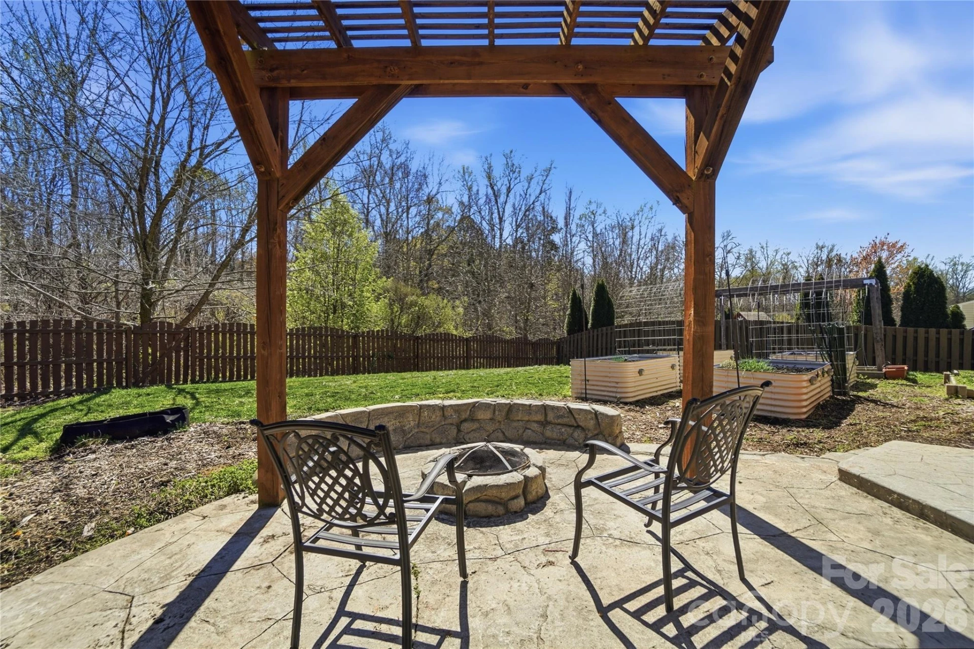 1282 Yellow Springs Drive - Photo 2