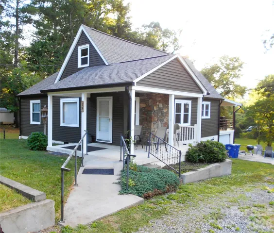 18 Herron Street, Black Mountain, NC, 28711