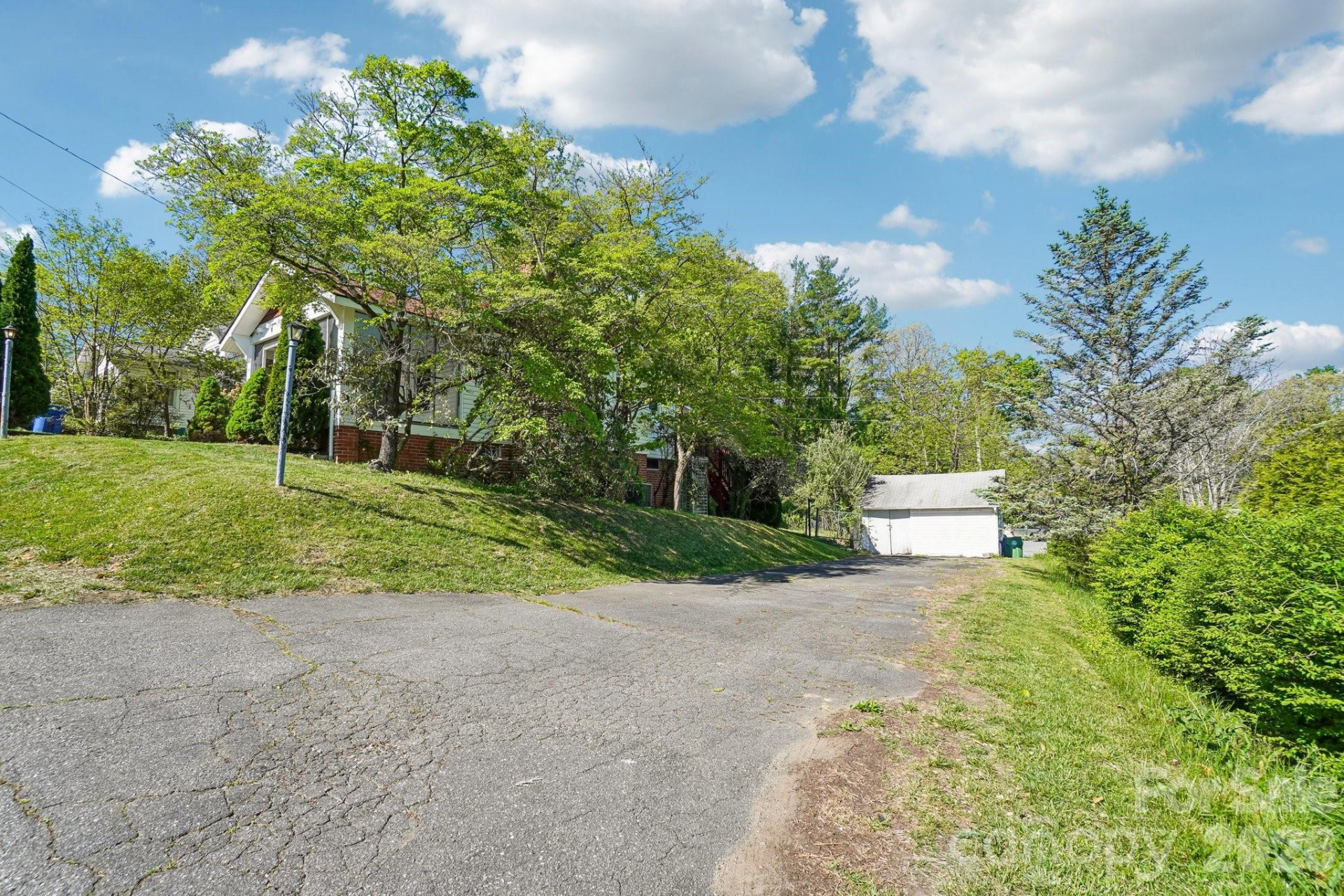 7 Oteen Park Place - Photo 24