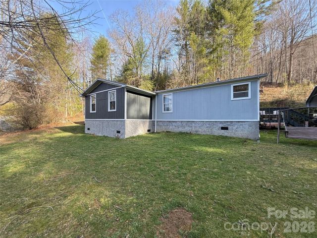 672 Upper Hanging Rock Road, Spruce Pine, NC, 28777