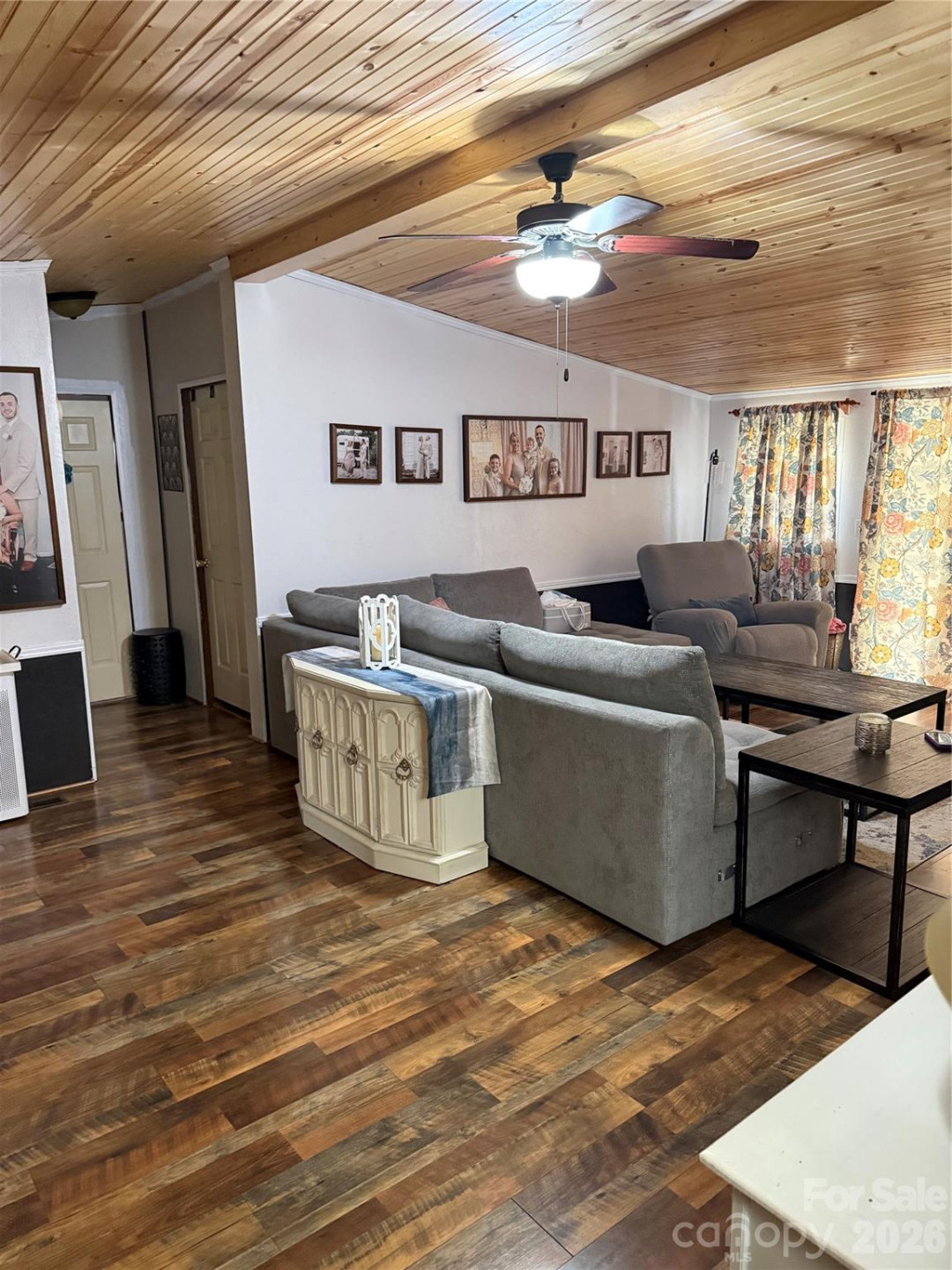 672 Upper Hanging Rock Road - Photo 3