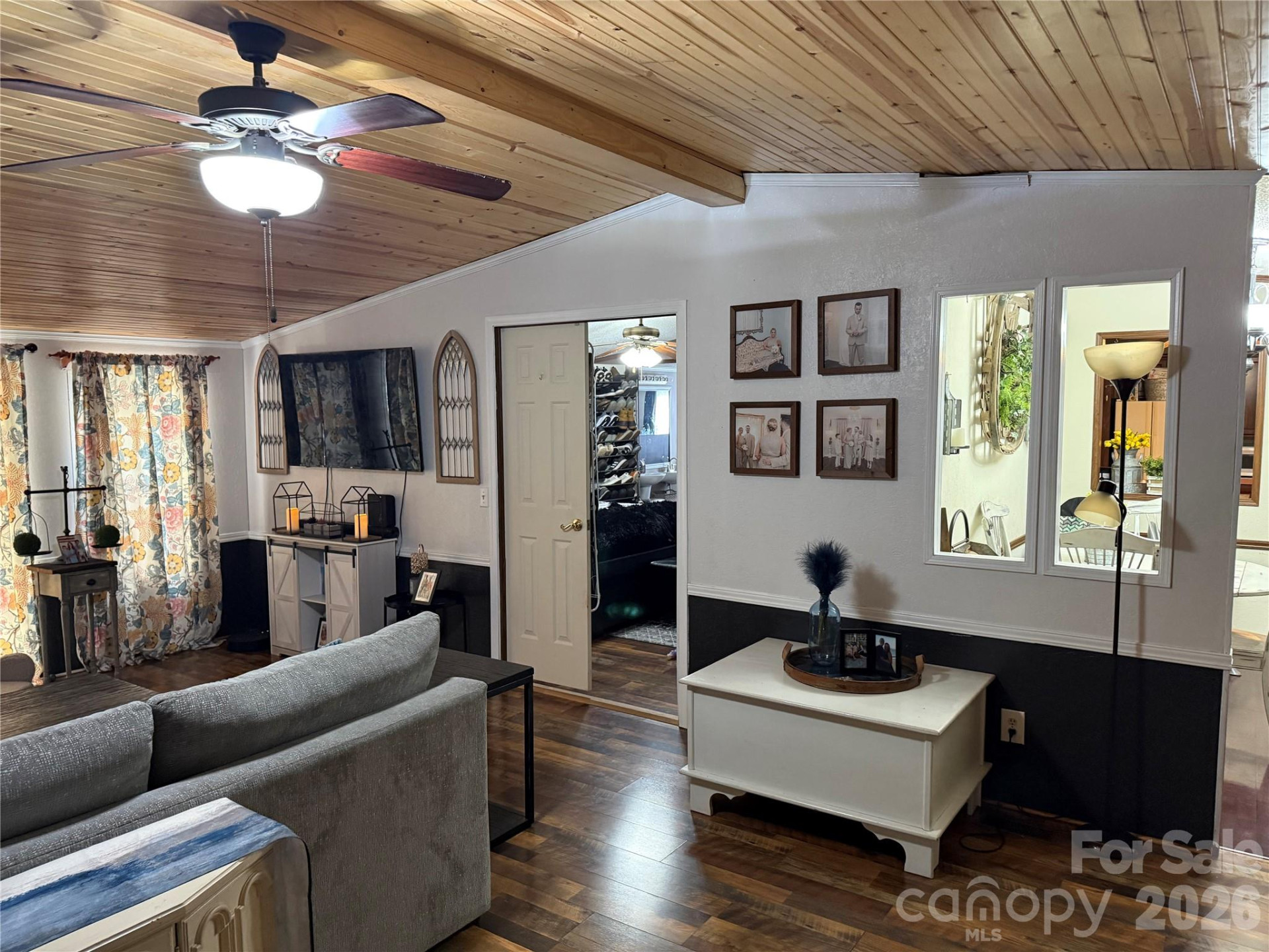 672 Upper Hanging Rock Road - Photo 5