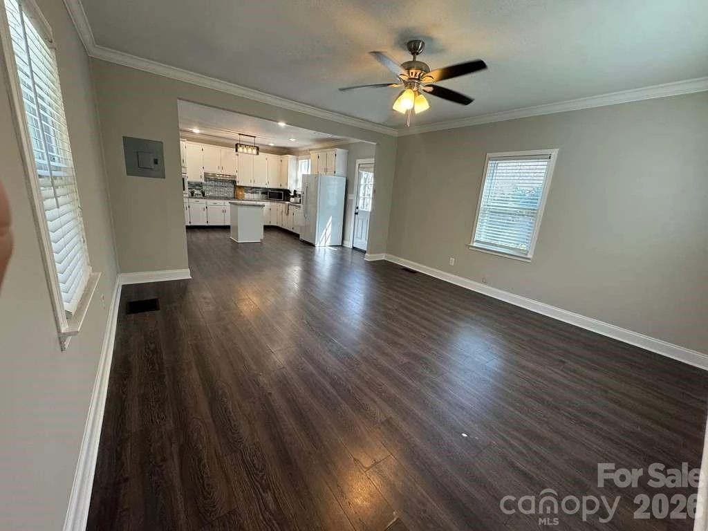 741 Brooklyn Avenue - Photo 11