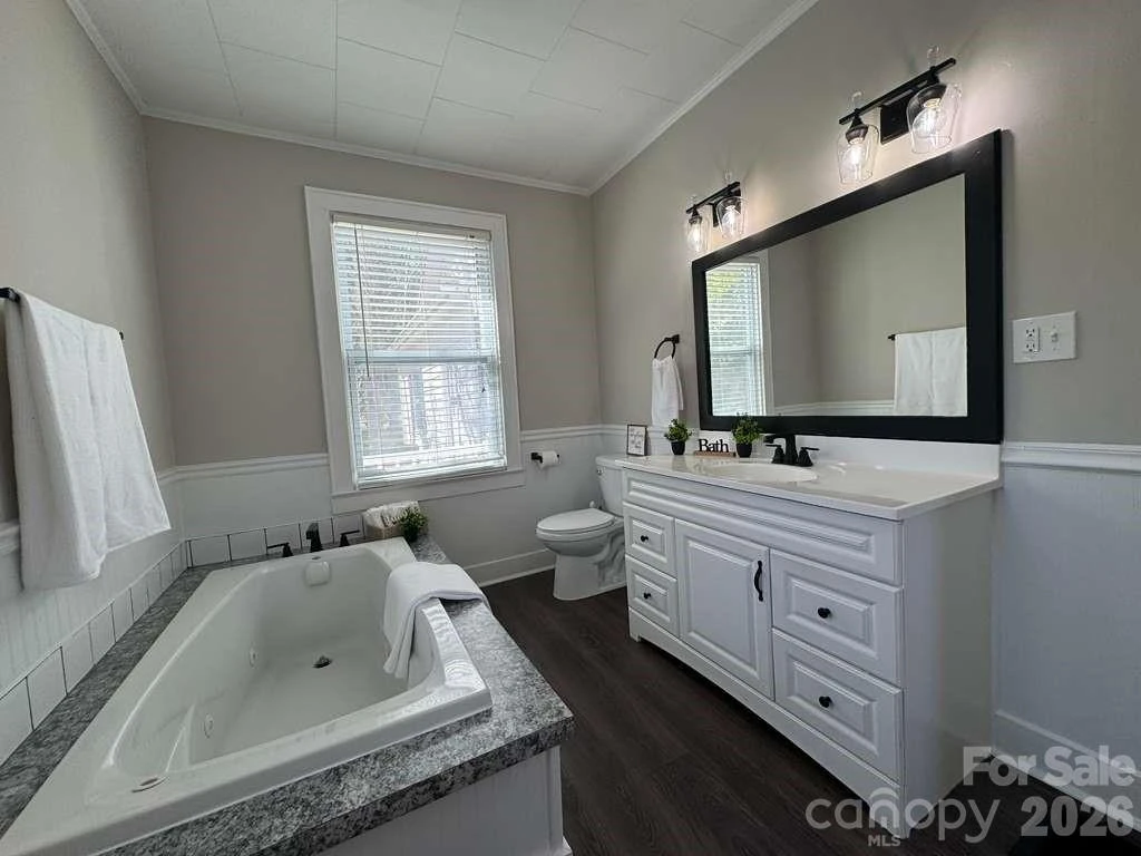 741 Brooklyn Avenue - Photo 13