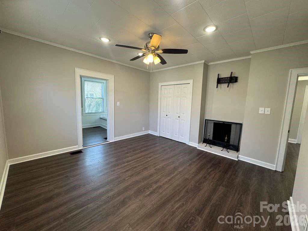 741 Brooklyn Avenue - Photo 17