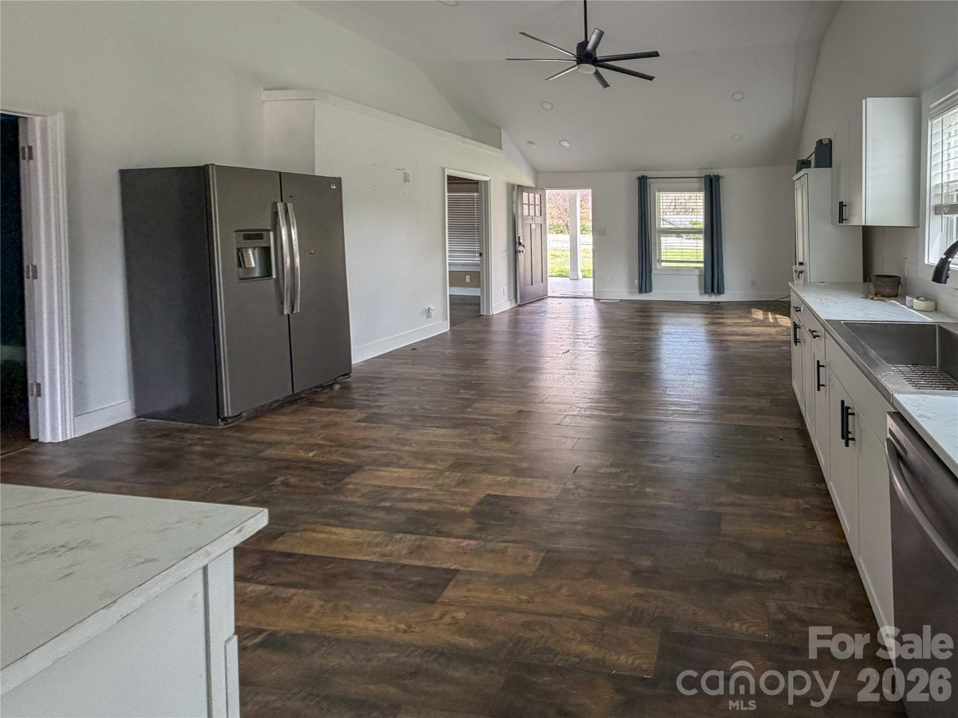 979 Howard Gap Road - Photo 16