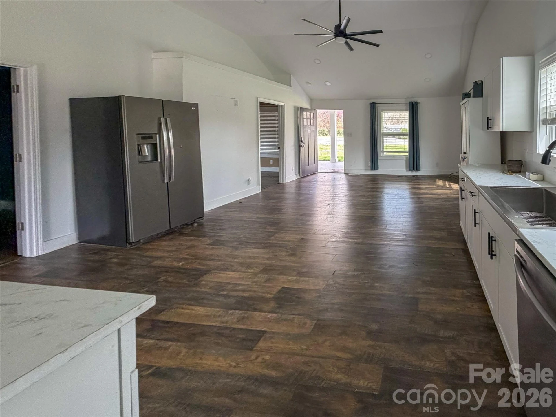 979 Howard Gap Road - Photo 16