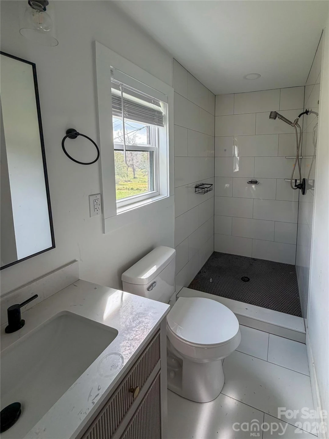 979 Howard Gap Road - Photo 14