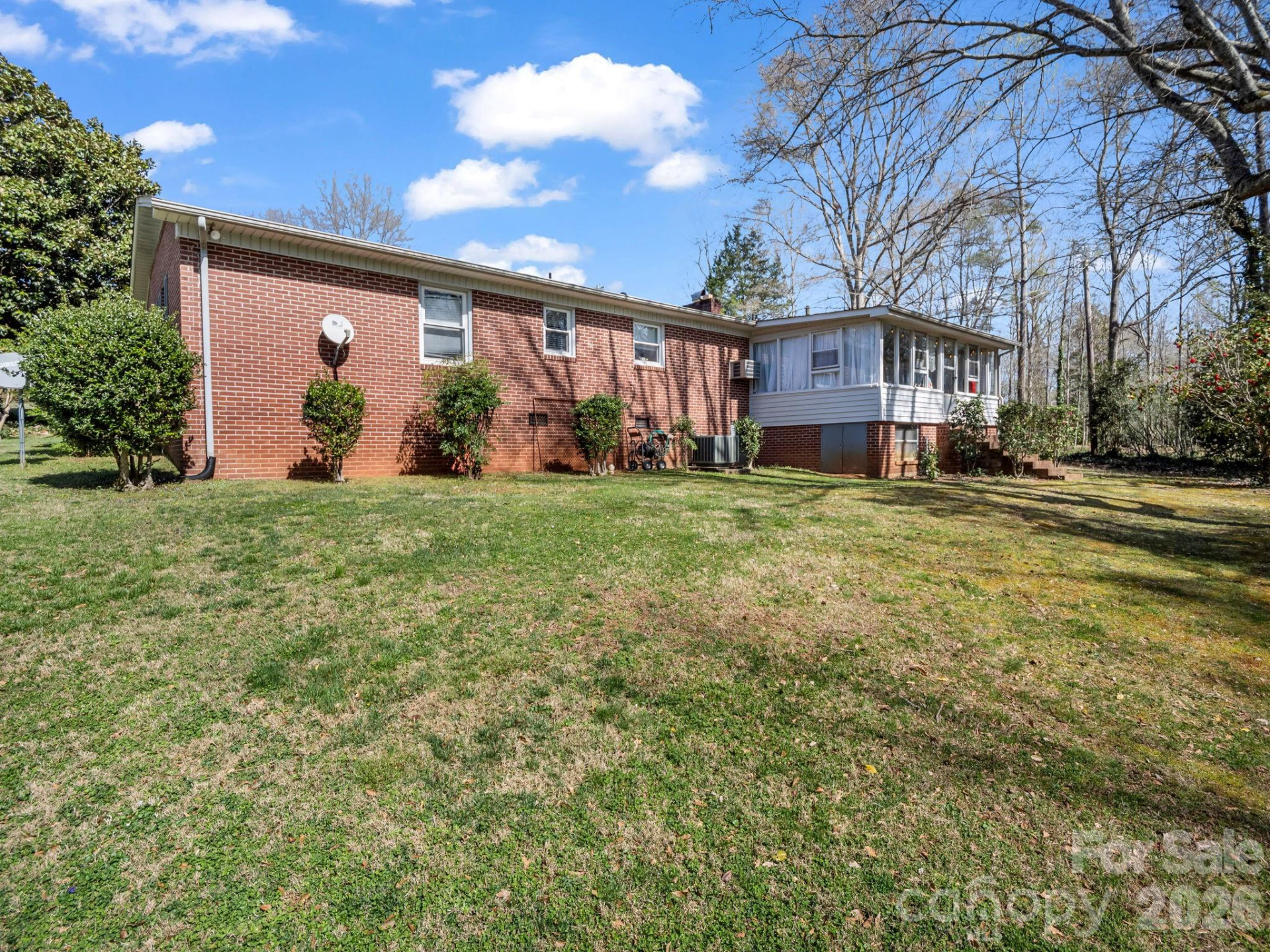 123 Dogwood Lane - Photo 4