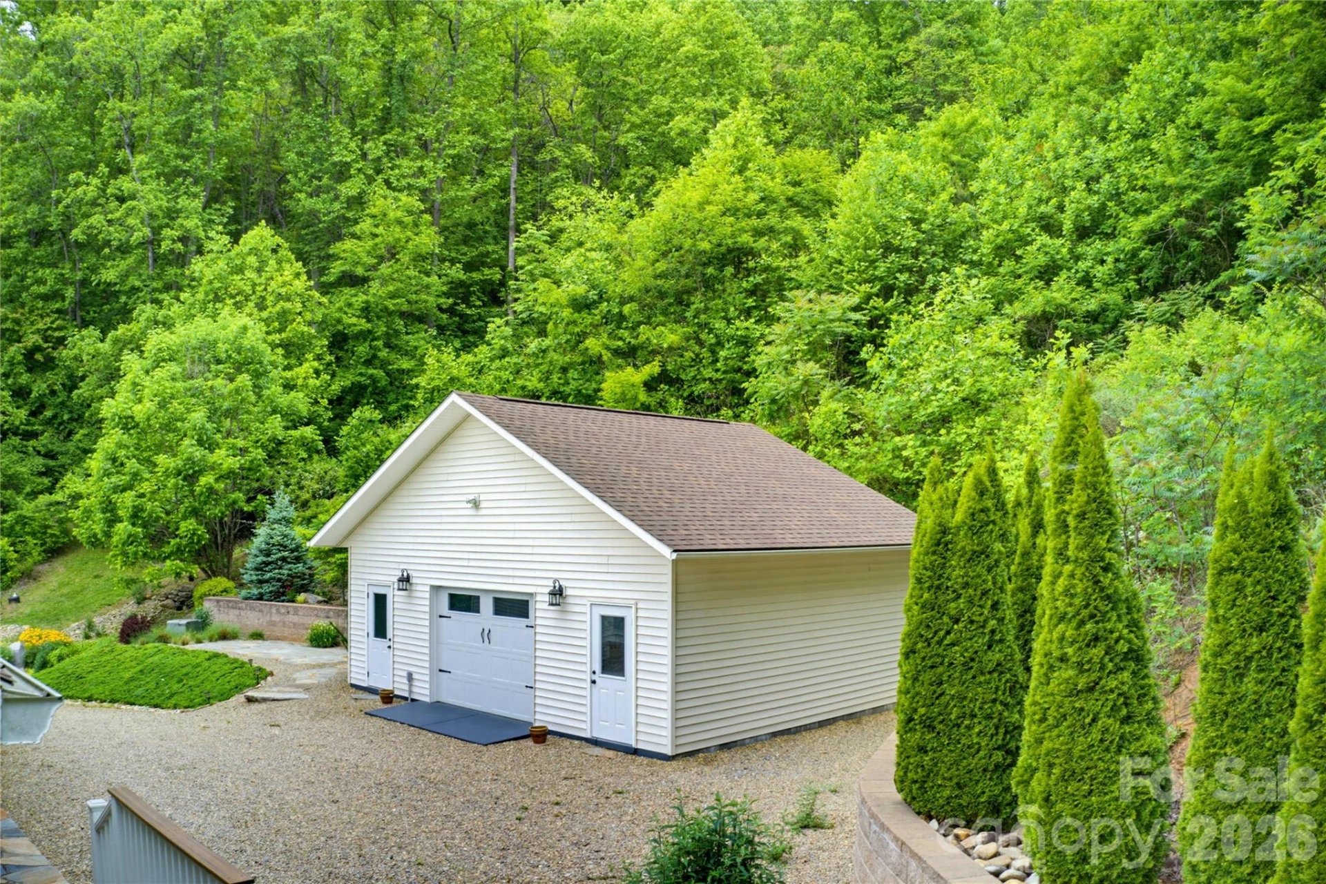 770 Discovery Place - Photo 21