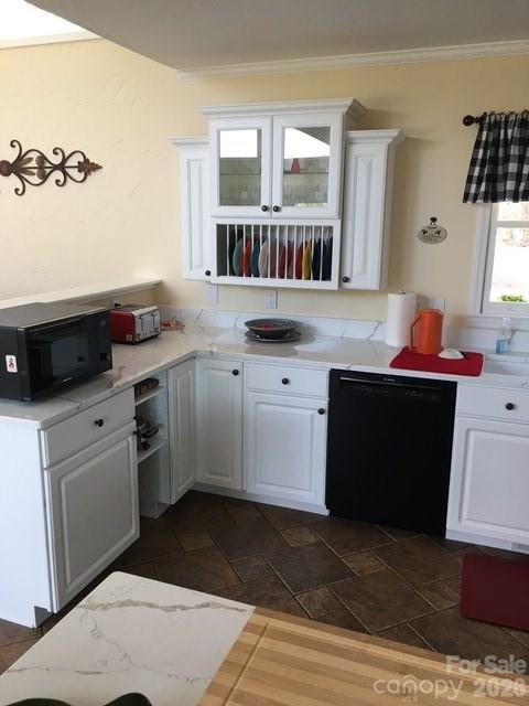 770 Discovery Place - Photo 5