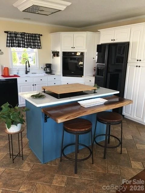 770 Discovery Place - Photo 8