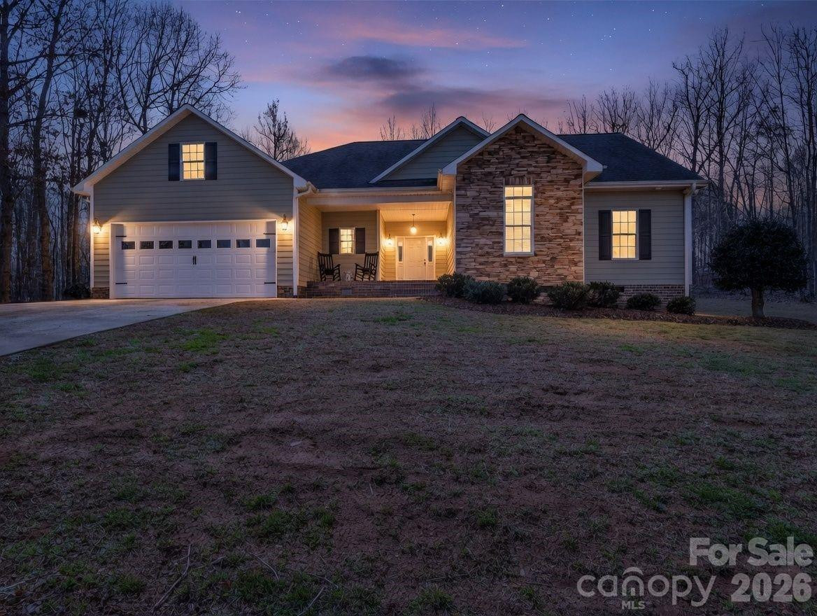 385 White Stone Drive - Photo 2