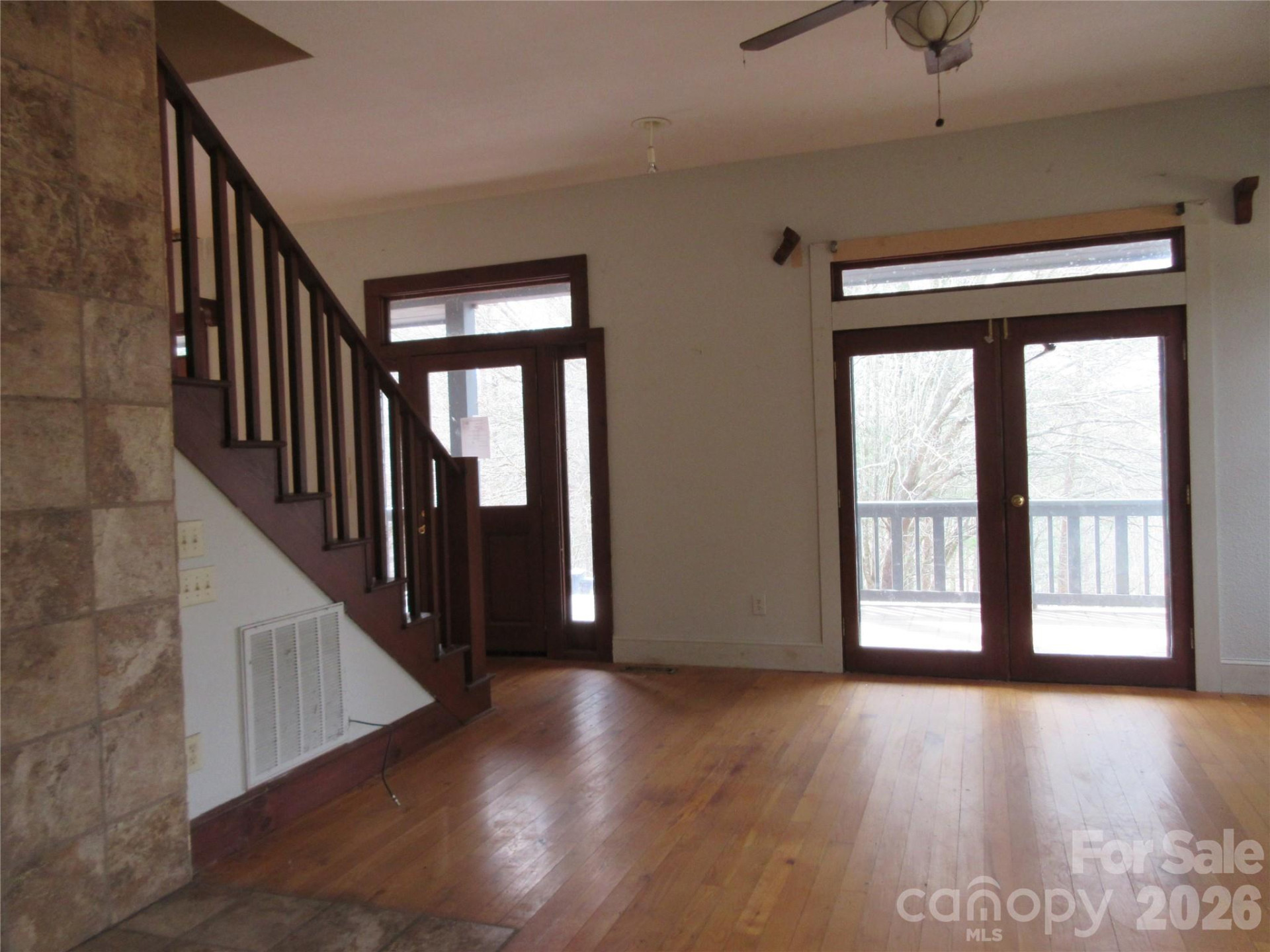 373 Shumont Road - Photo 11