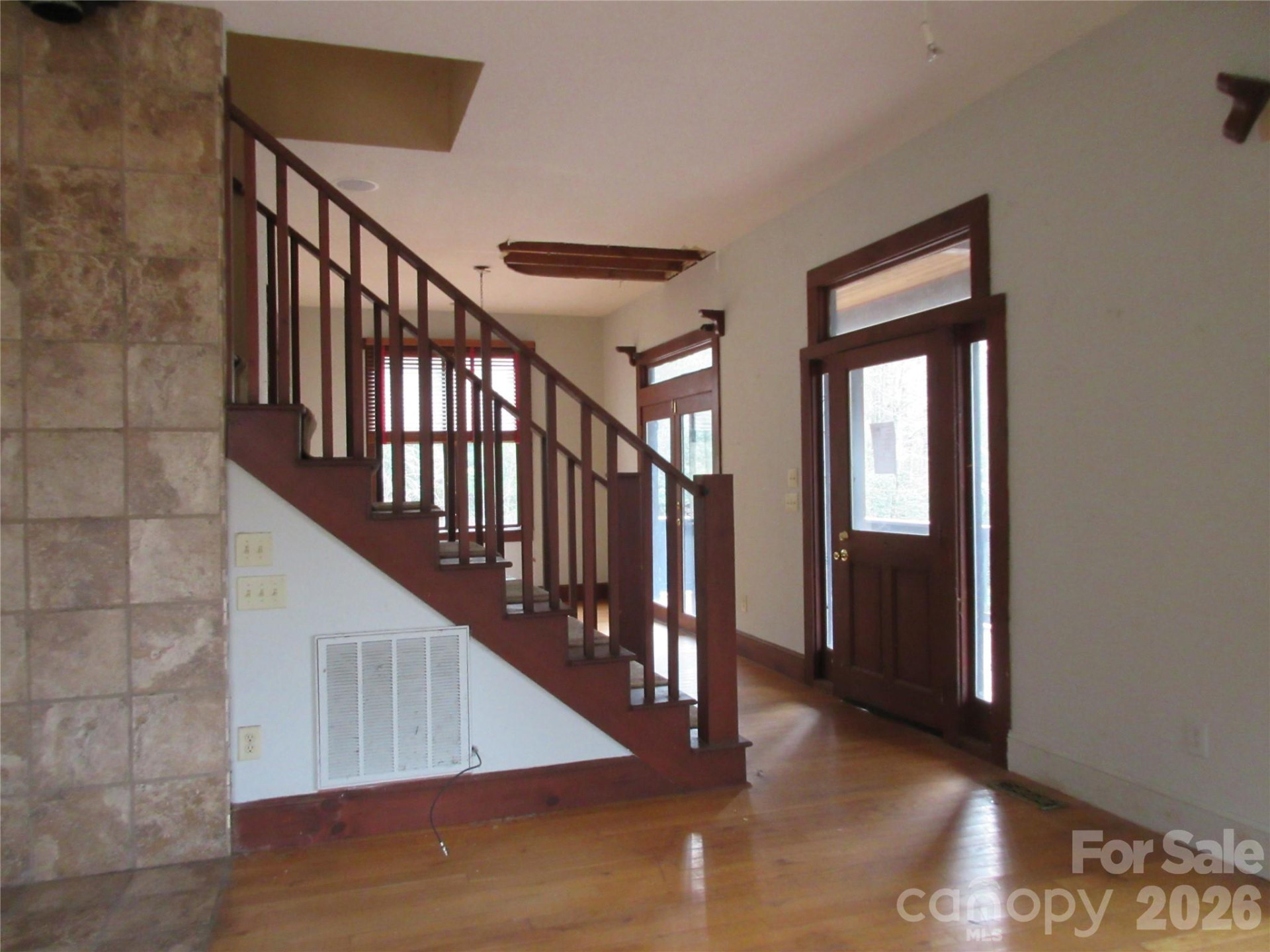 373 Shumont Road - Photo 9