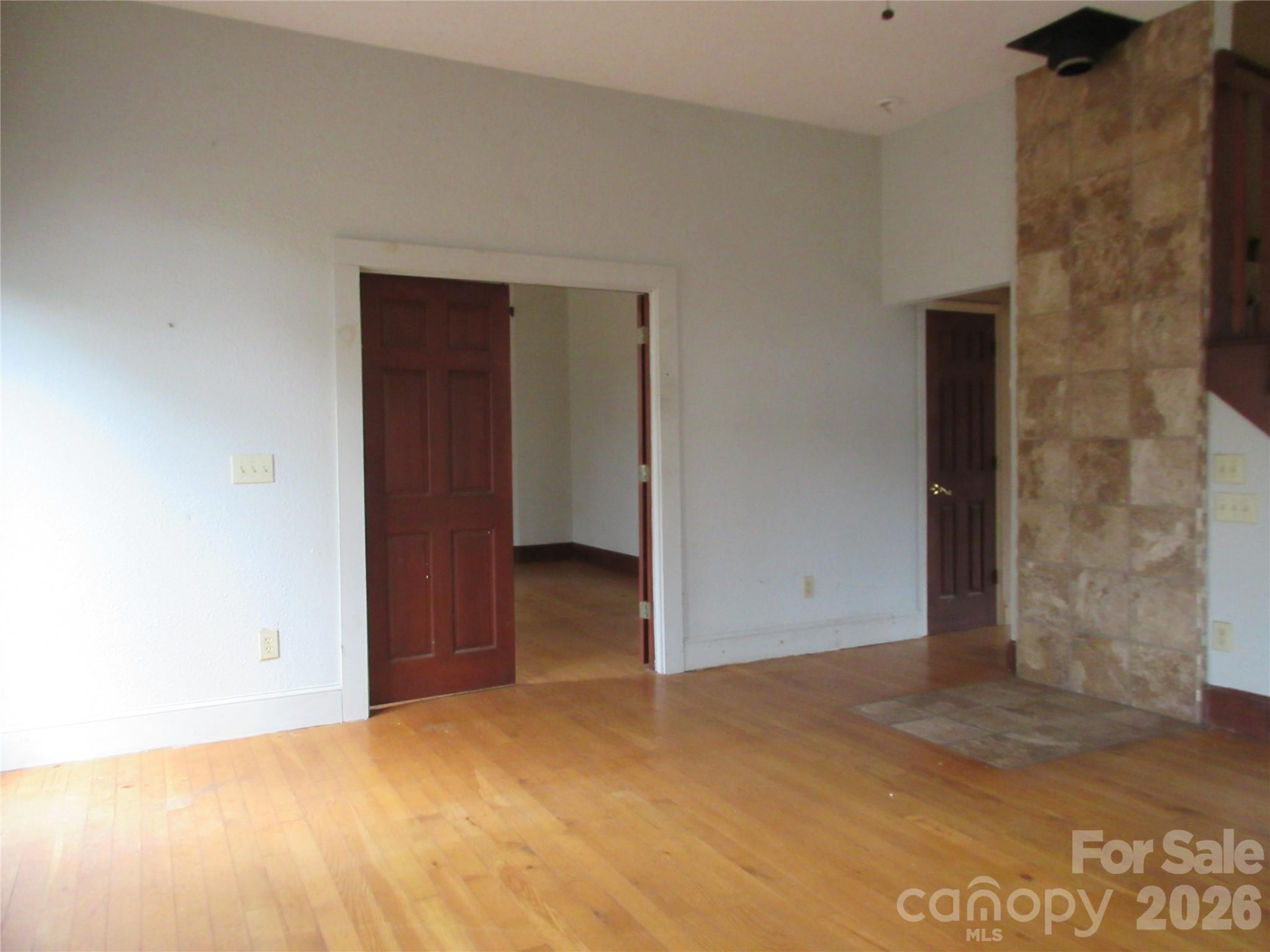 373 Shumont Road - Photo 10