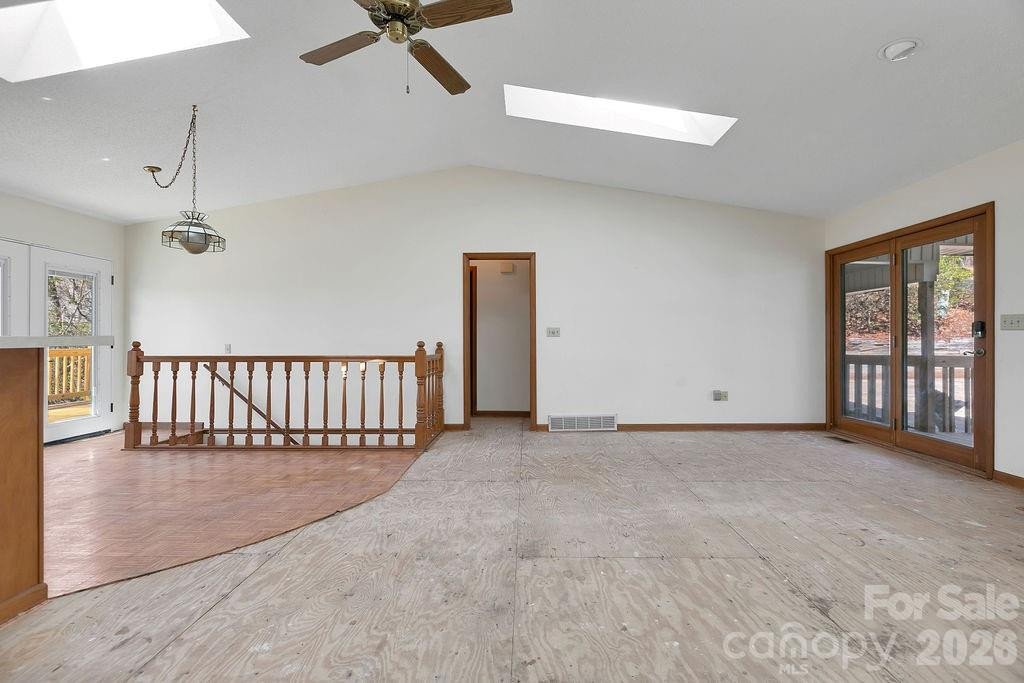 416 Kanasgowa Drive - Photo 19