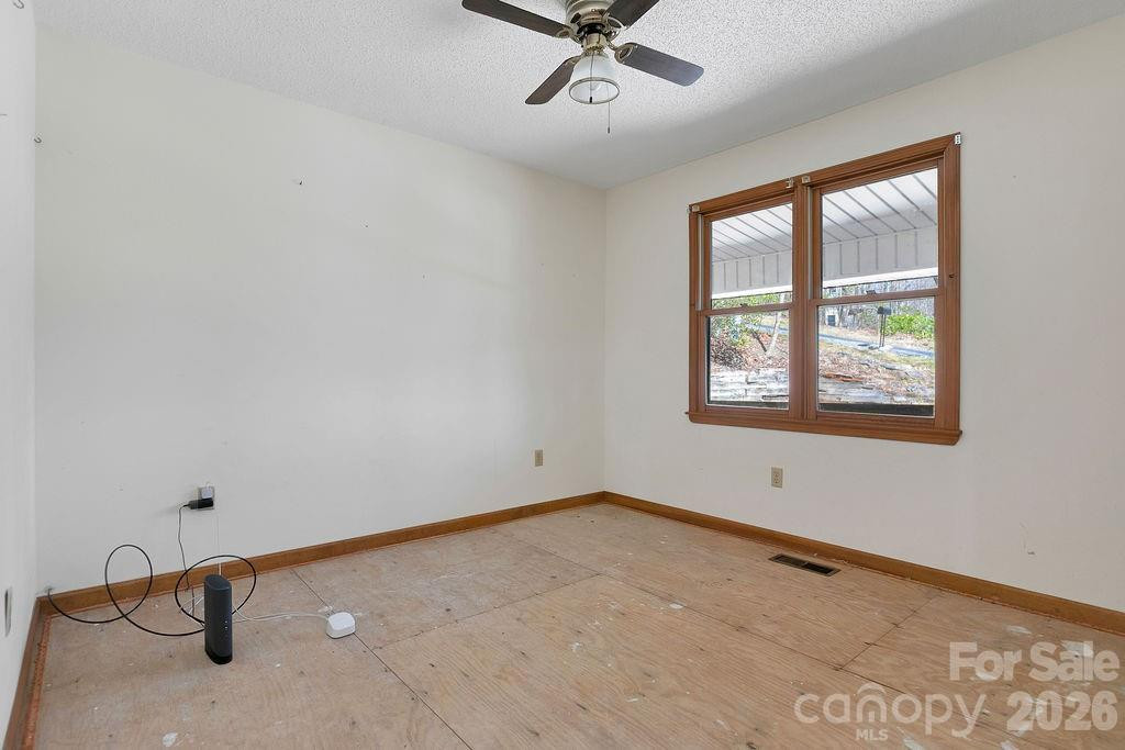 416 Kanasgowa Drive - Photo 20