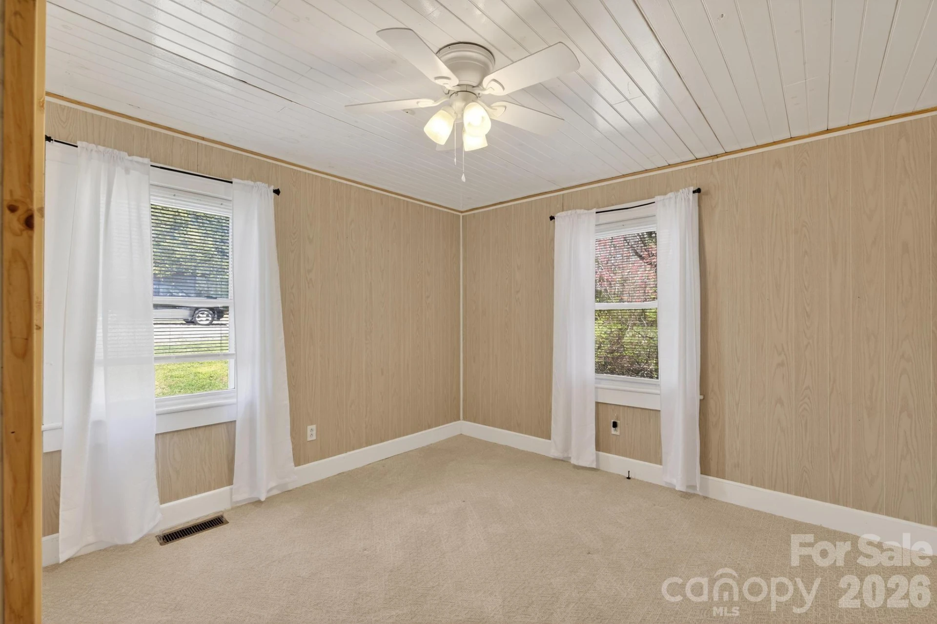 2501 US 70 Highway - Photo 22