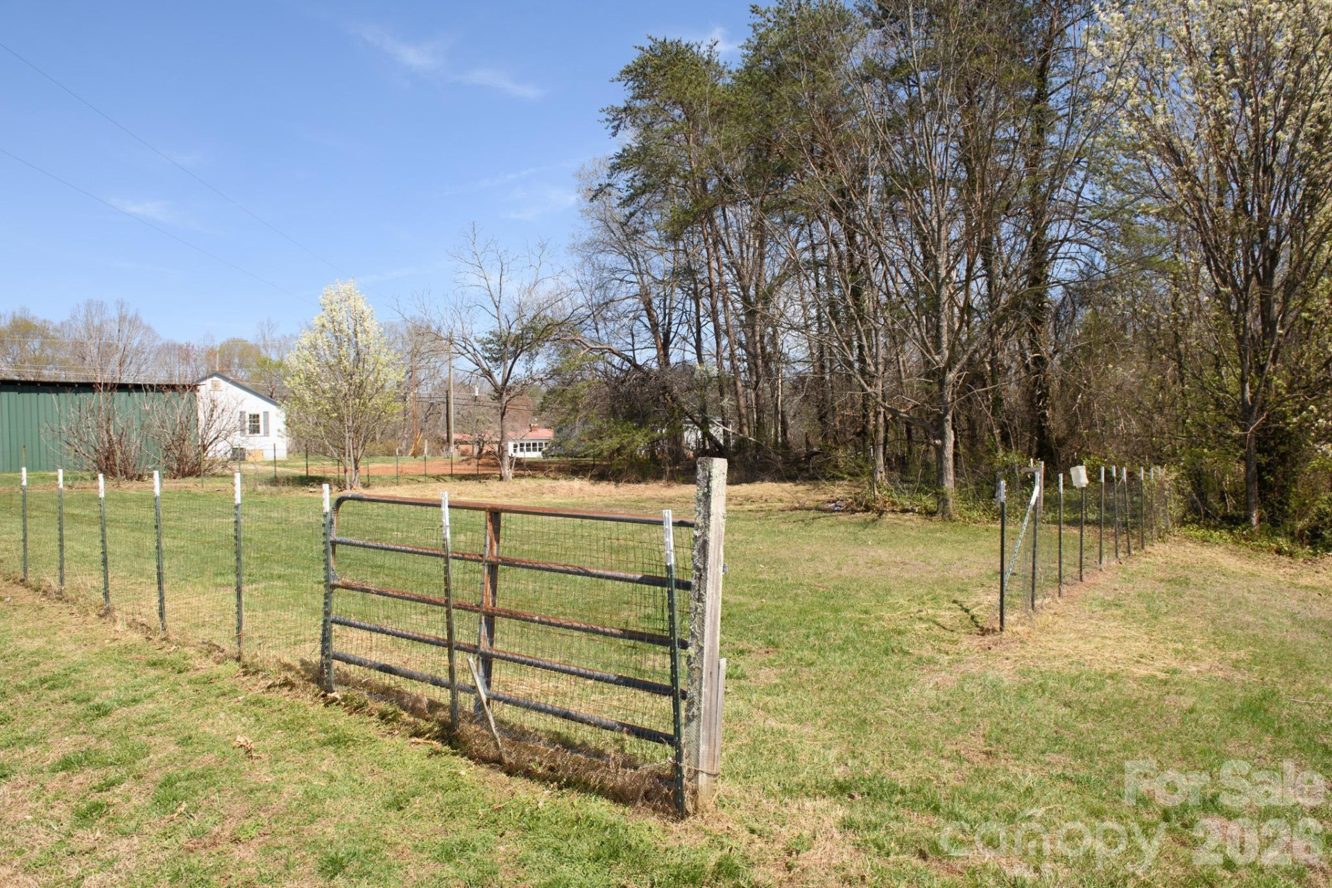 2501 US 70 Highway - Photo 36