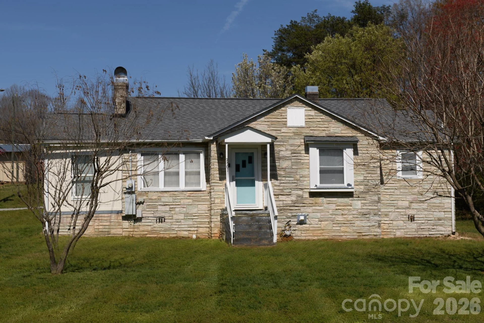 2501 US 70 Highway - Photo 7