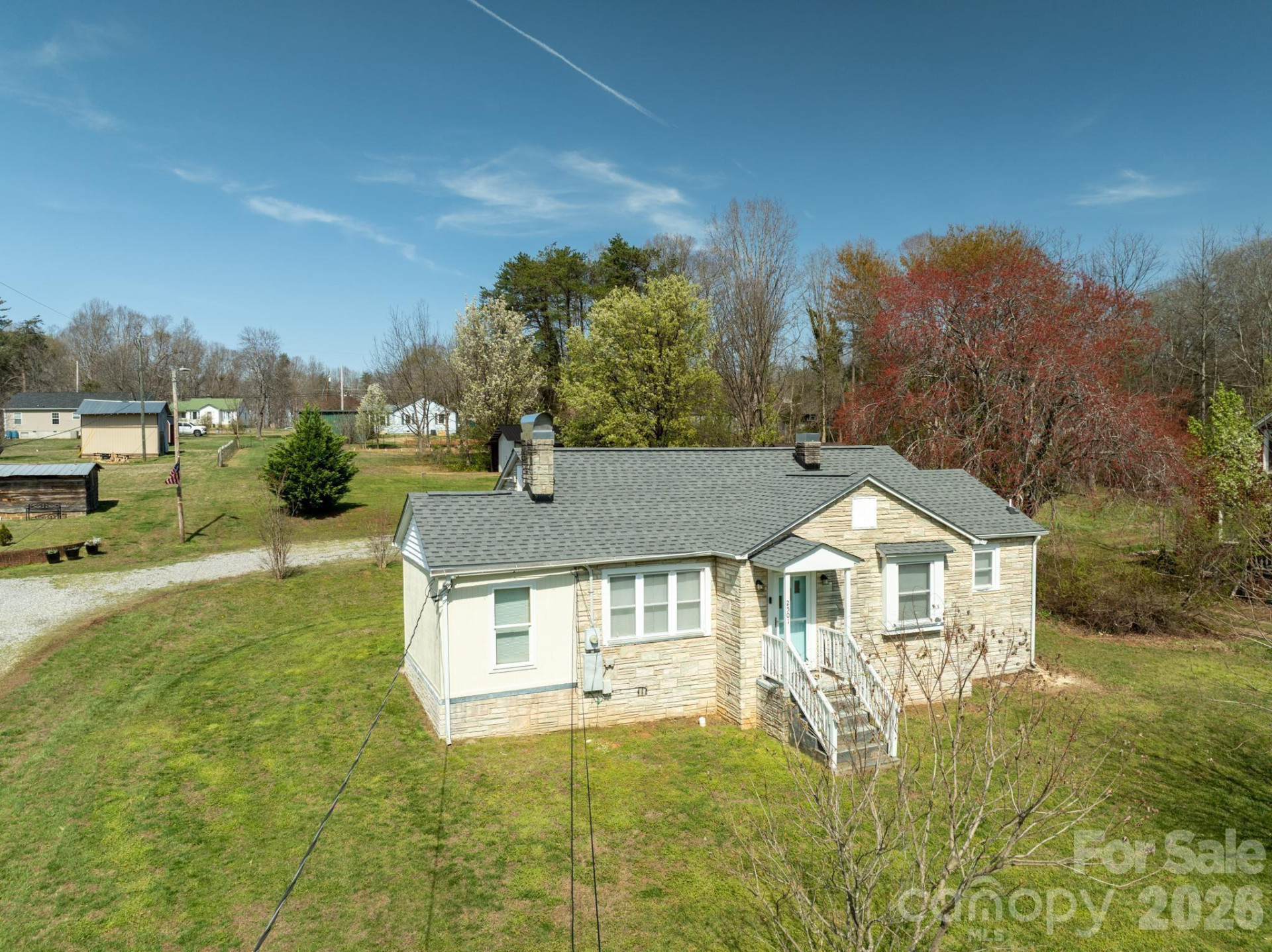 2501 US 70 Highway - Photo 10