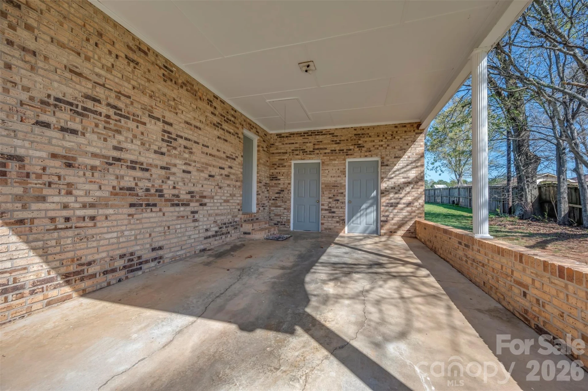 273 Trojan Lane - Photo 3