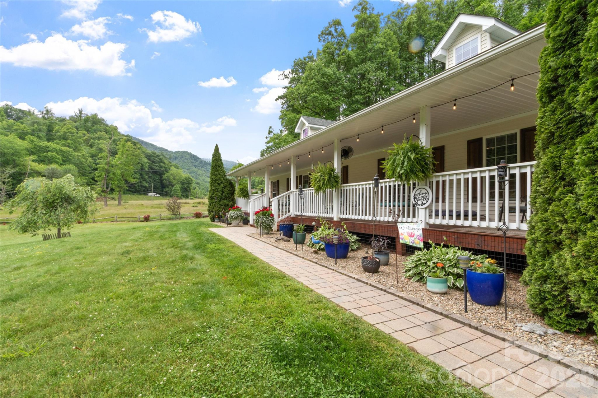 33 Copper Penny Lane - Photo 2