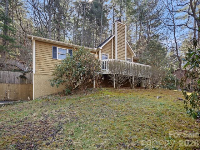 516 Lafayette Avenue