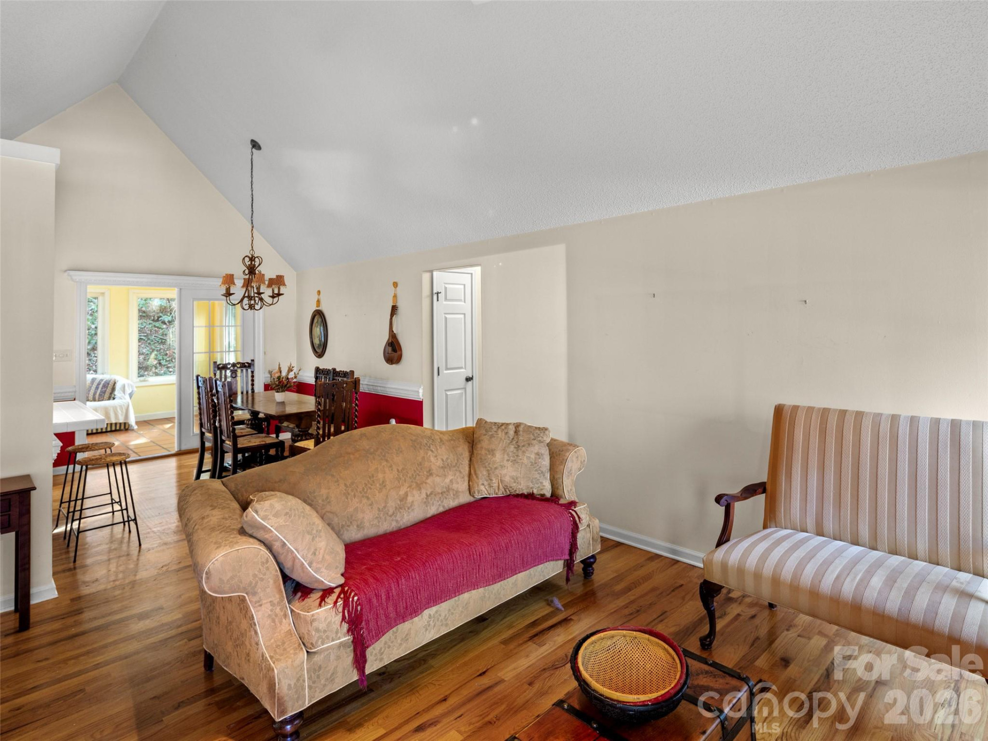 516 Lafayette Avenue - Photo 6