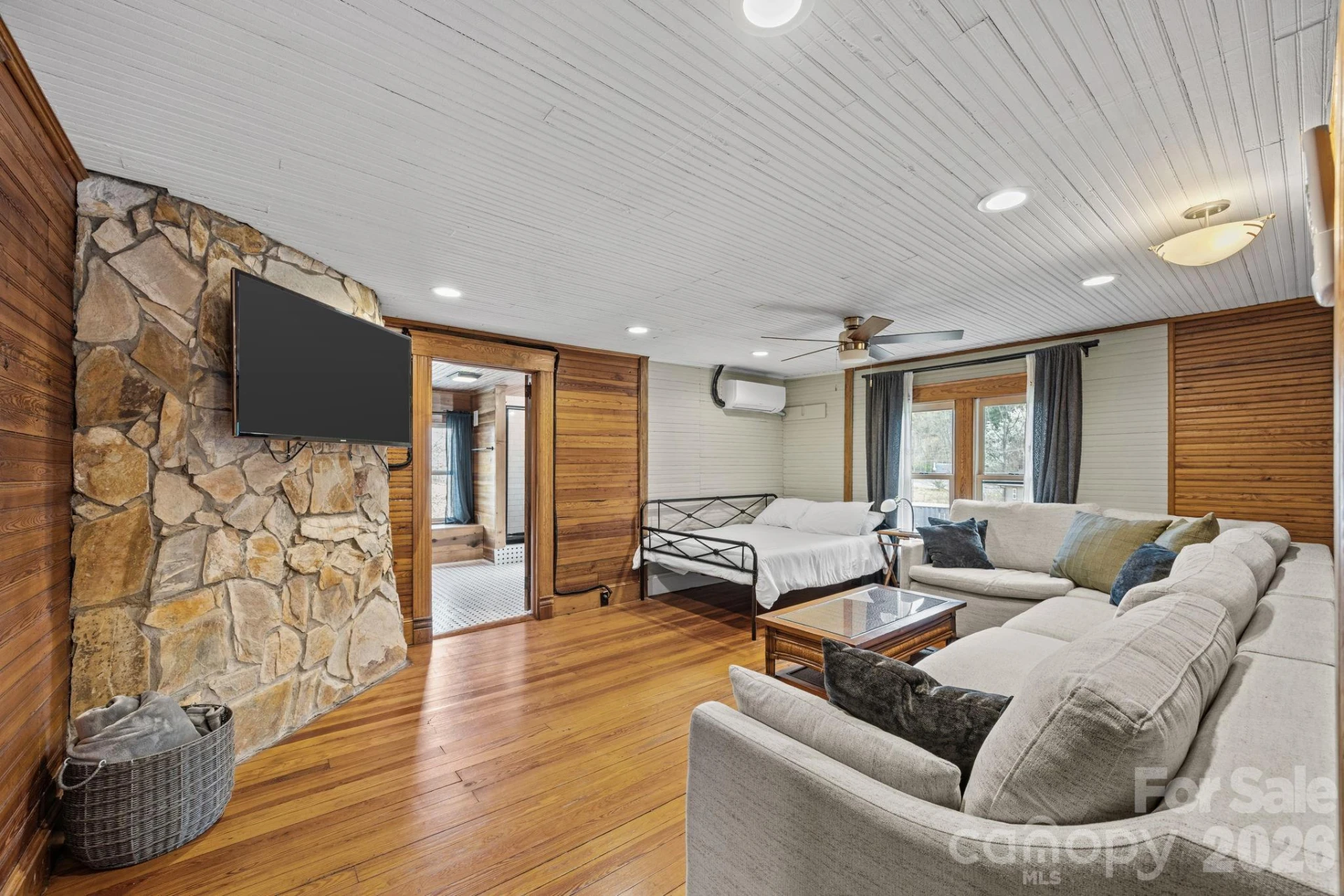615 Rose Hill Road - Photo 17