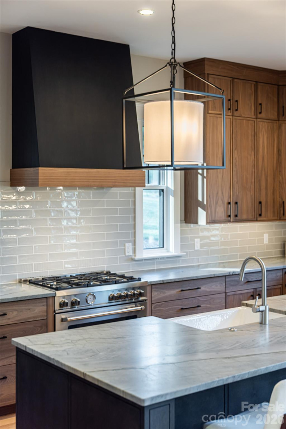 450 Barrington Drive - Photo 4