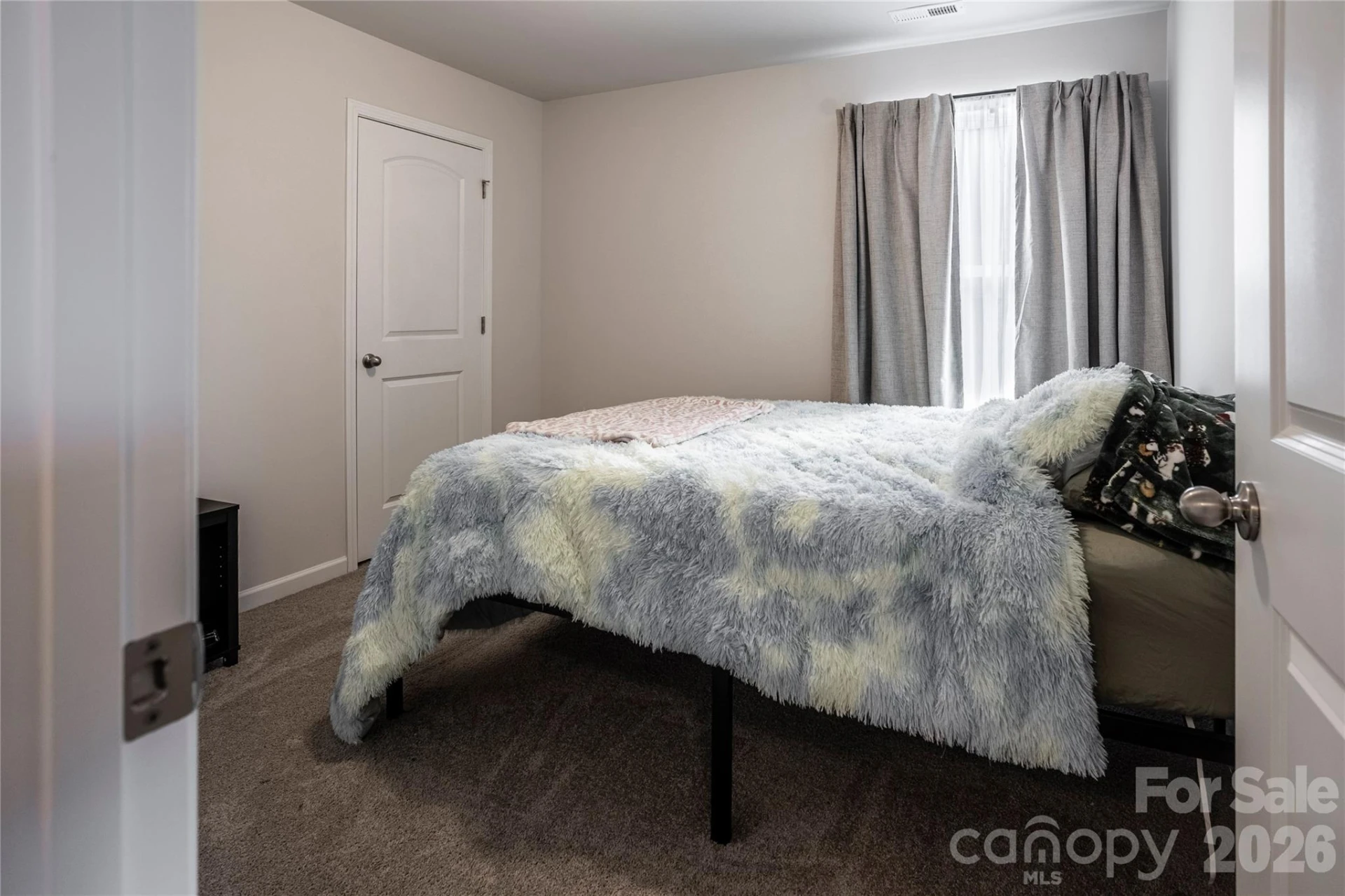 132 Crown Court - Photo 26