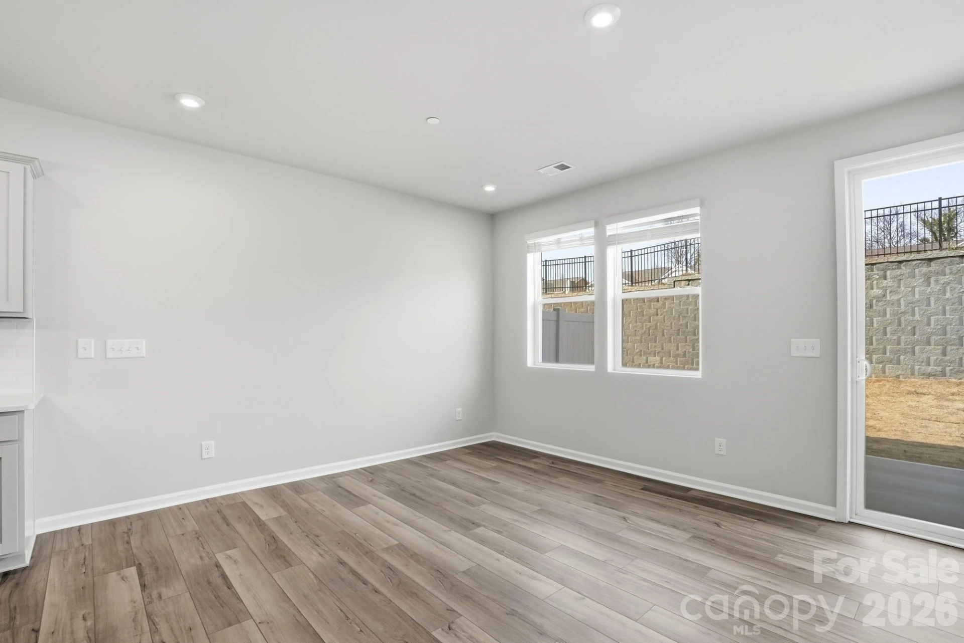 2525 Hedgecliff Road - Photo 11