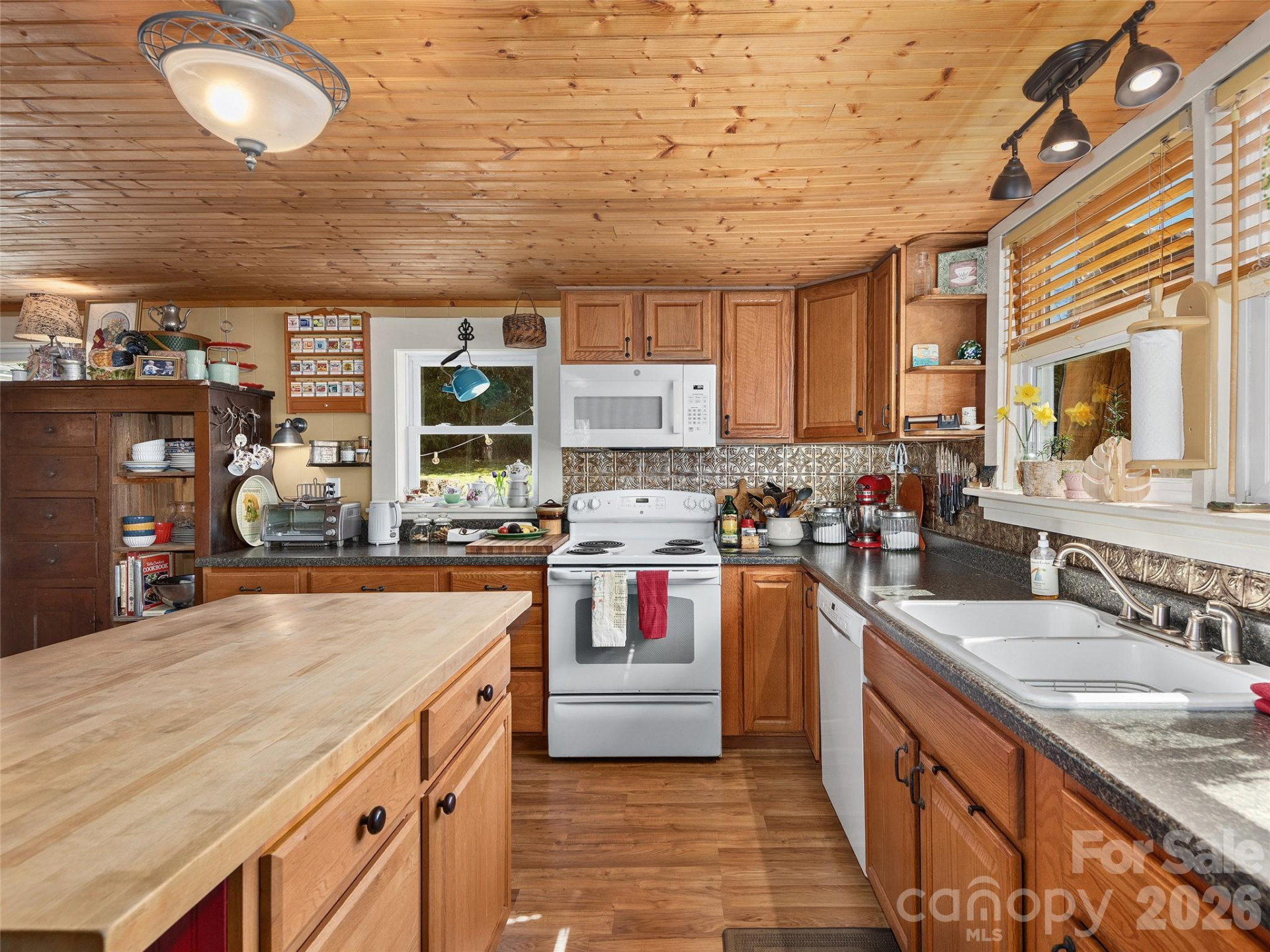 608 Evans Road - Photo 11