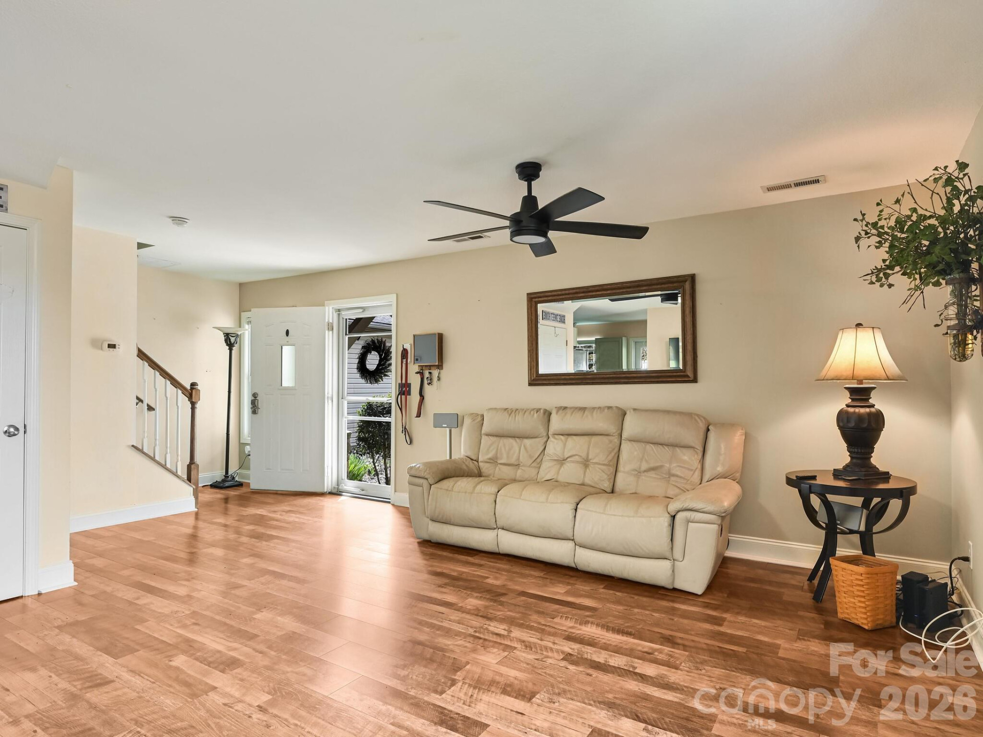 7 Mahogany Road - Photo 4