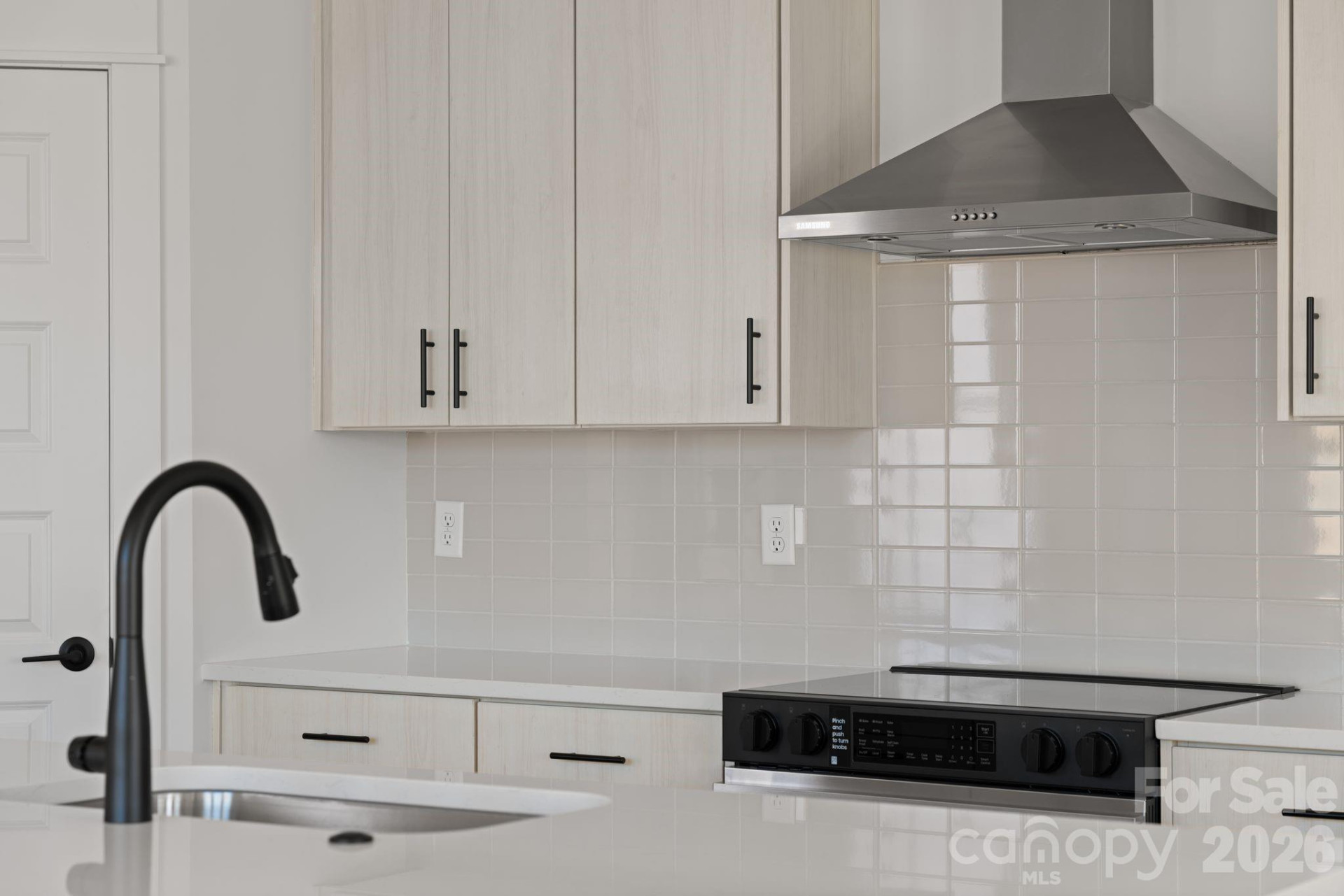 128 Collin Place - Photo 17