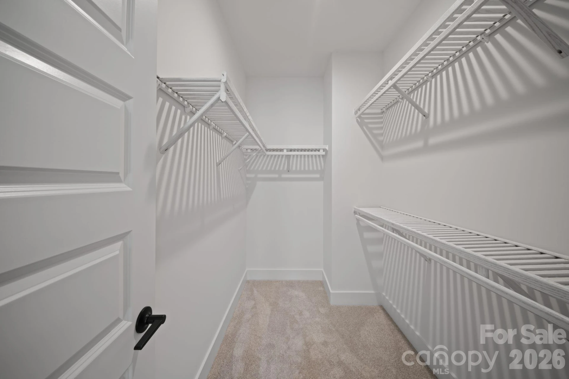 128 Collin Place - Photo 4