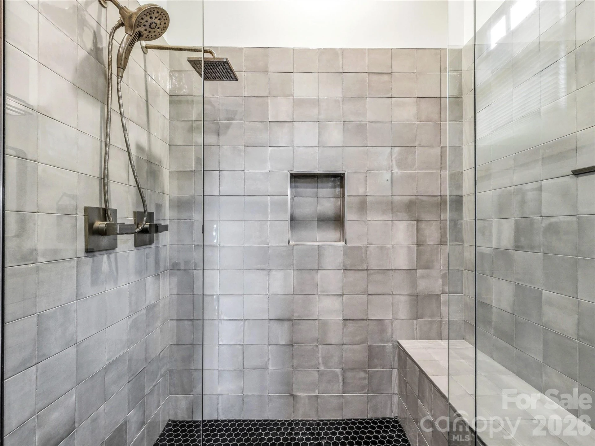 80 Caledonia Road - Photo 28