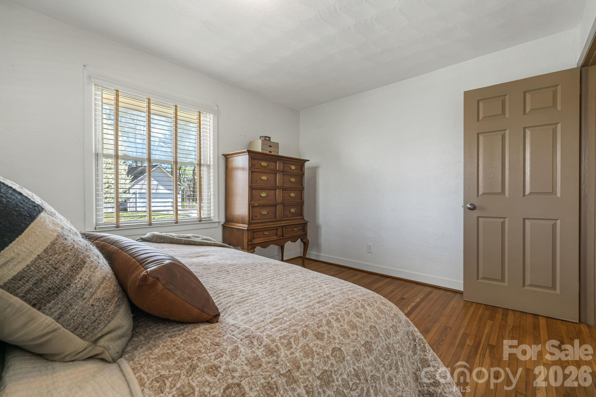 1733 Clairmont Drive - Photo 16