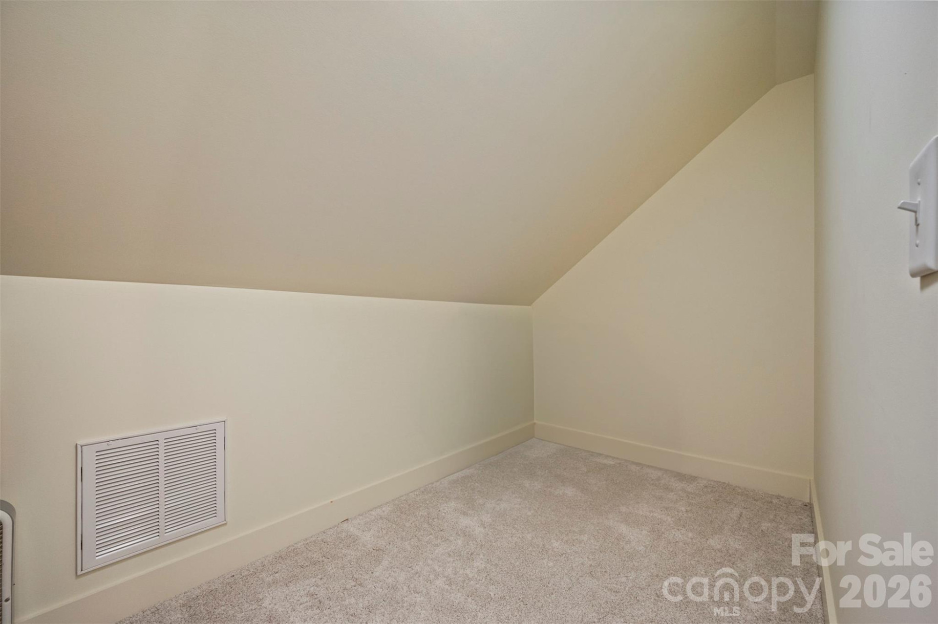 823 Silverstone Drive - Photo 35