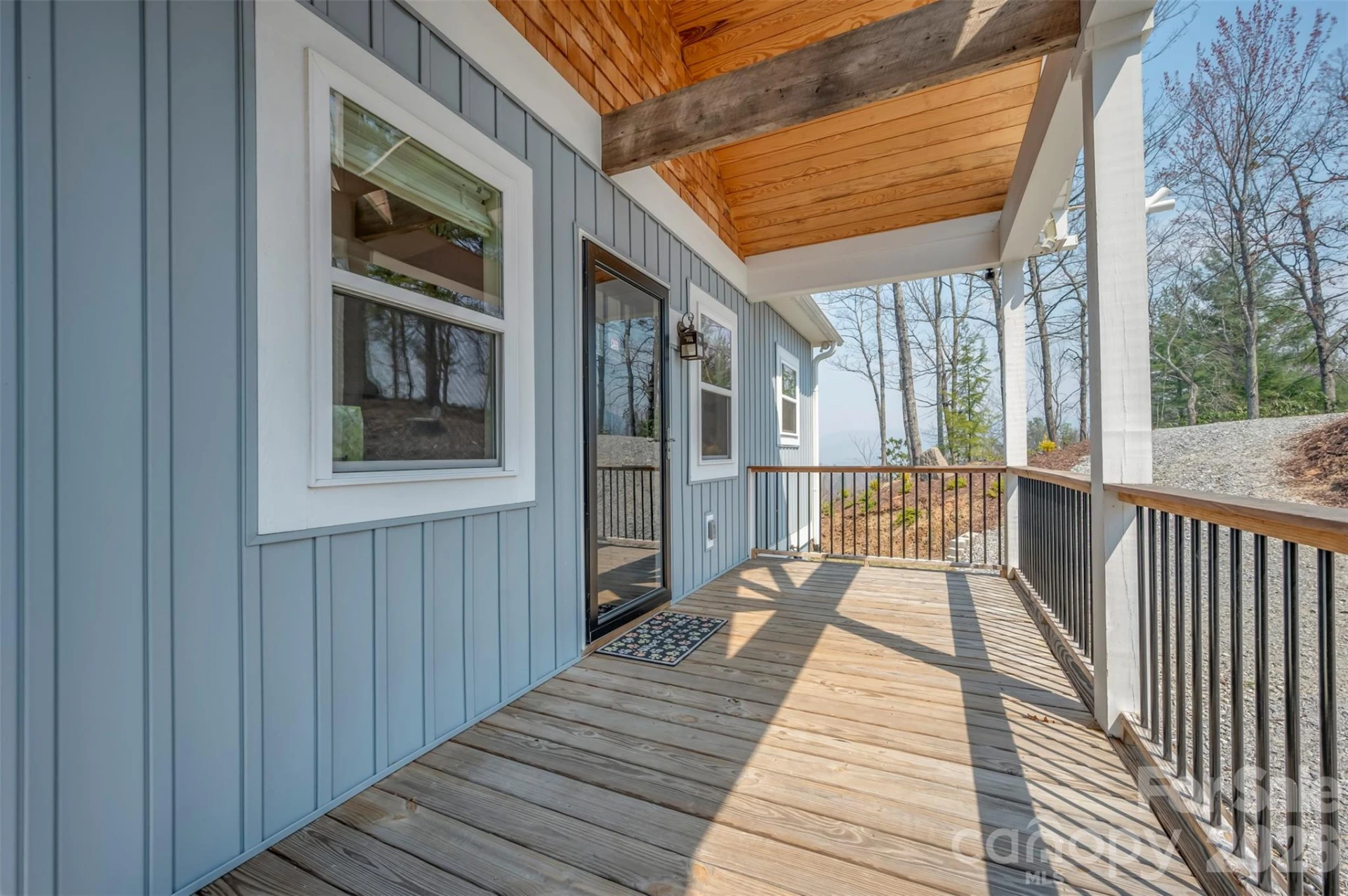 823 Silverstone Drive - Photo 7