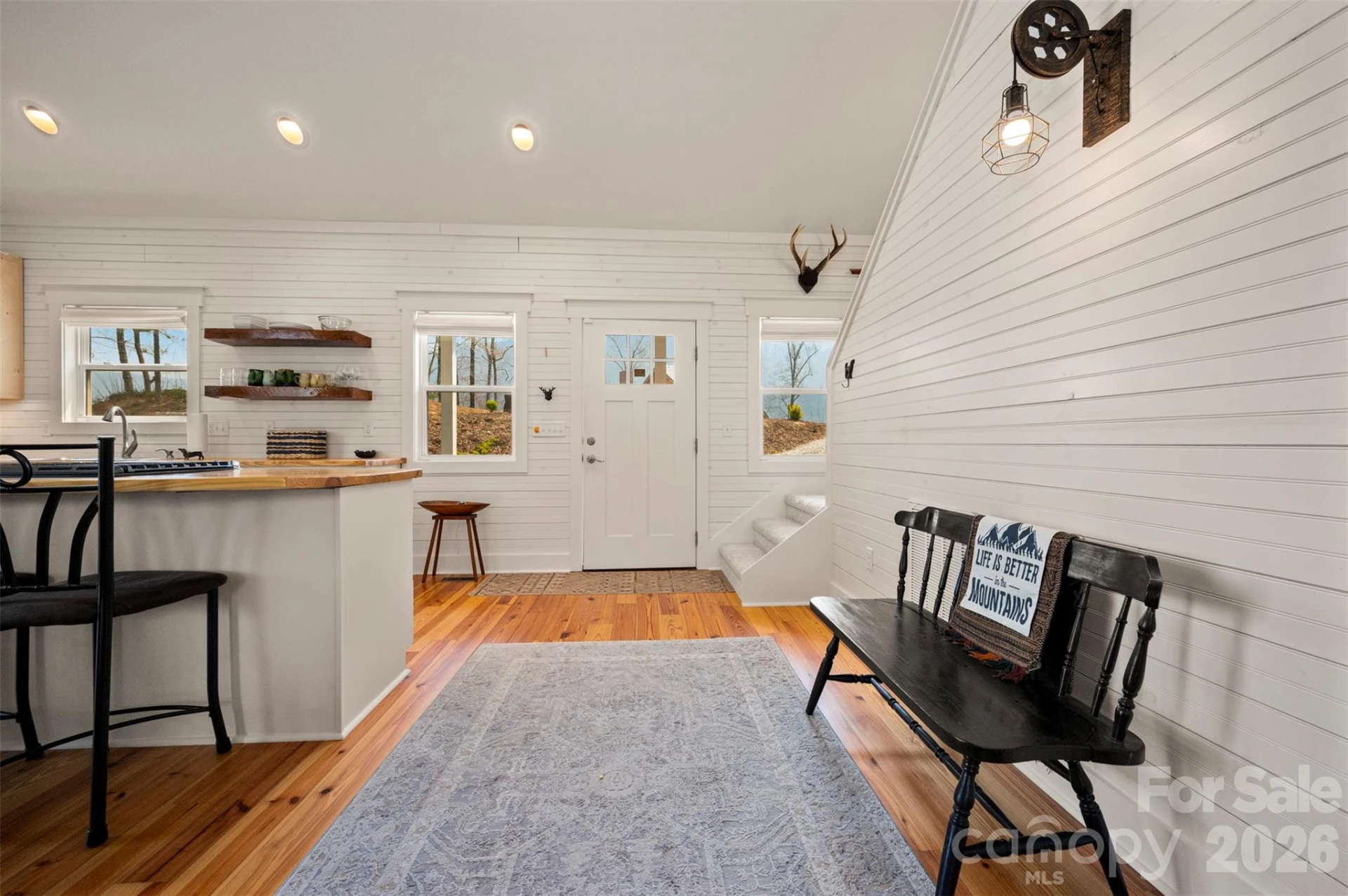 823 Silverstone Drive - Photo 8