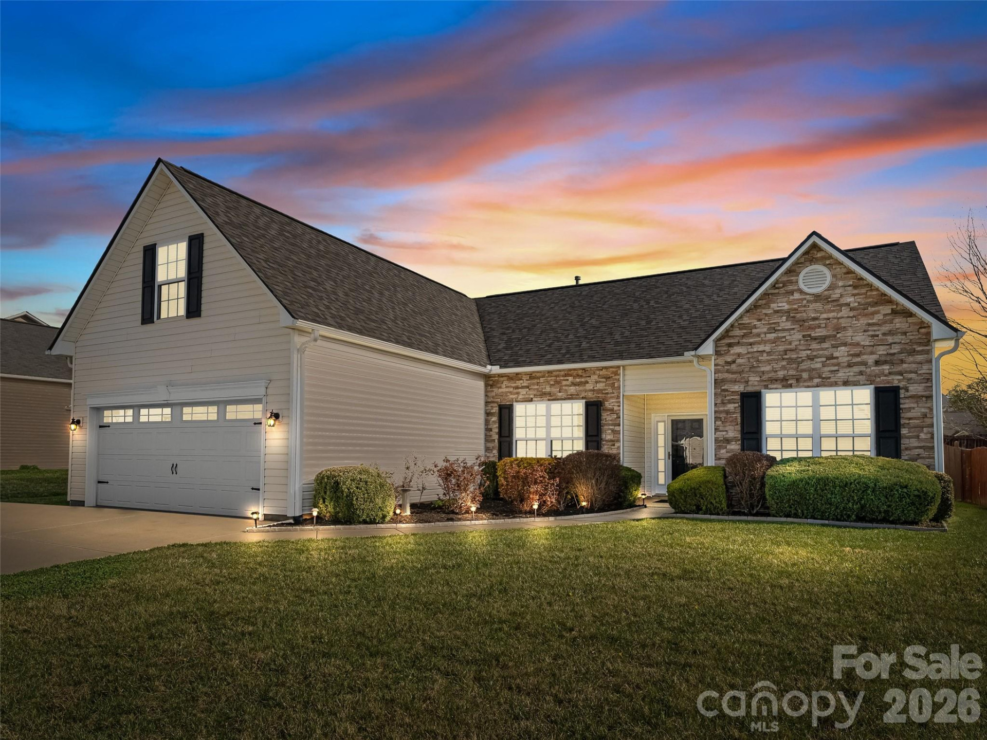 143 Haw River Road - Photo 2