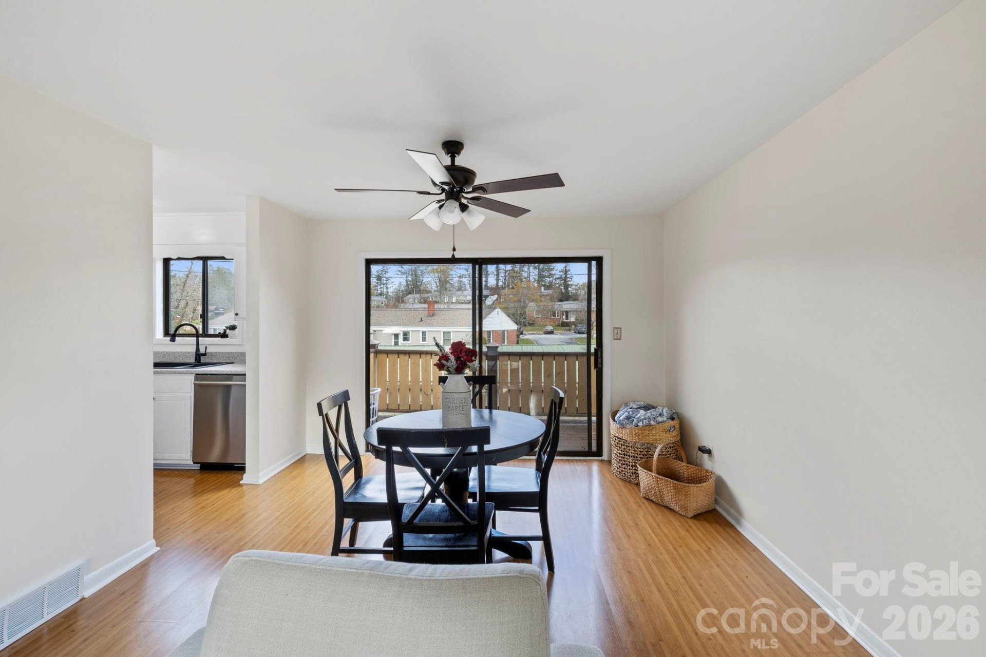 319 Greenville Highway #402 - Photo 8