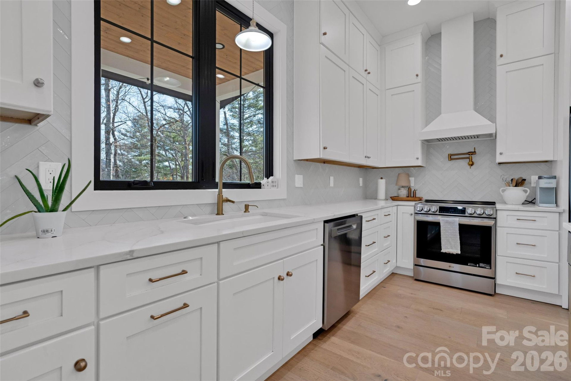 26 Pineview Road - Photo 3