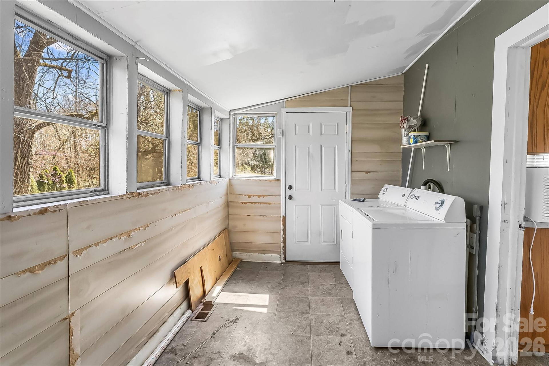 505 Mimosa Avenue - Photo 13