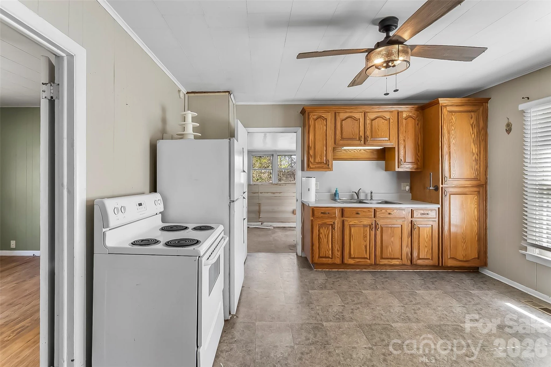 505 Mimosa Avenue - Photo 7