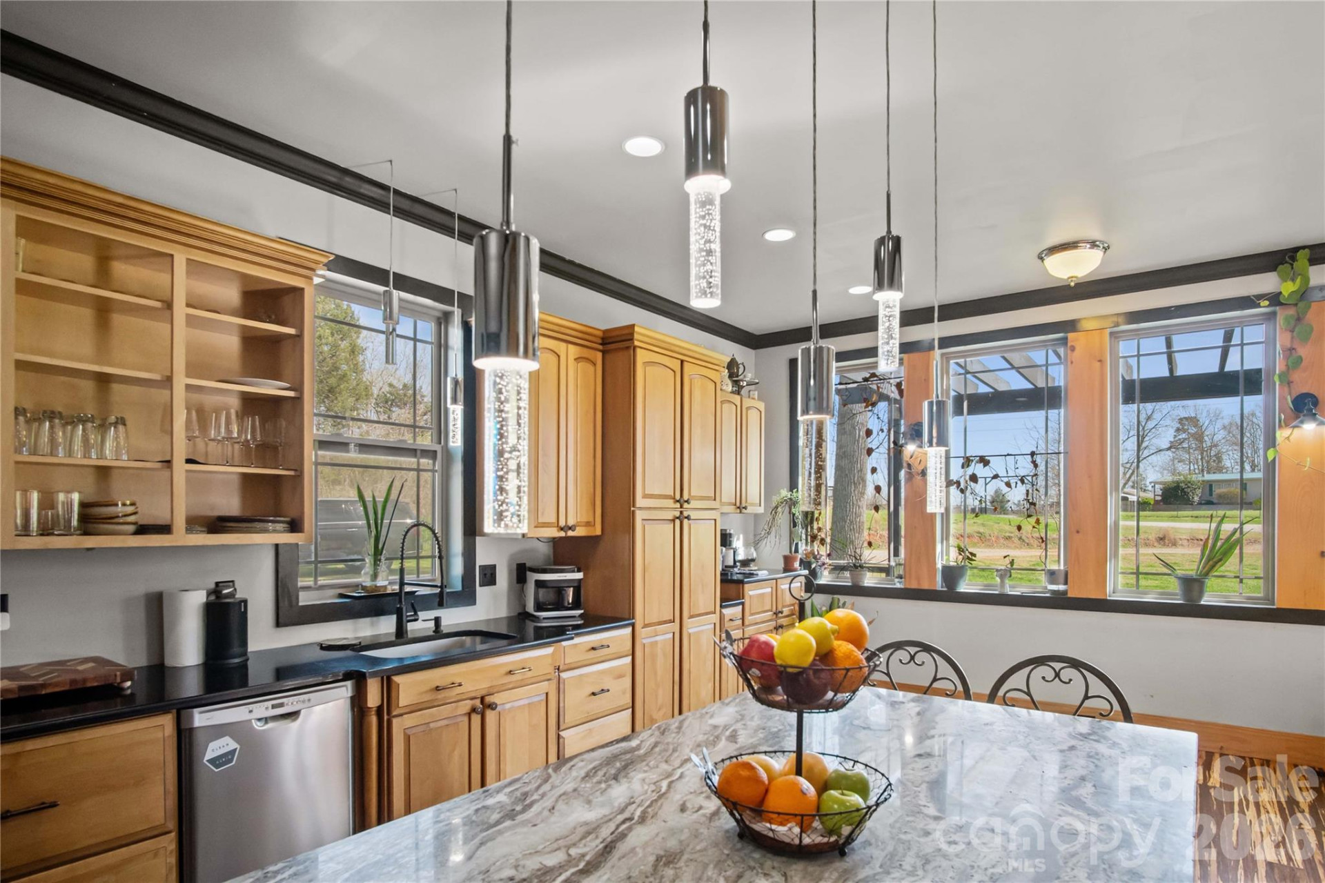 4107 Sandy Plains Road - Photo 21